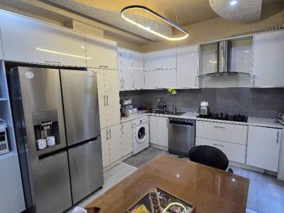 ۱۰۱متر/۲خواب/شهرک نفت/خیابان اقبالپور