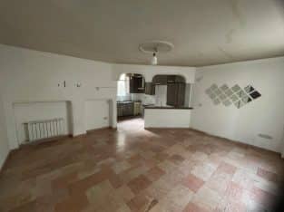 آپارتمان ۶۷ متری دو خواب و تک خواب دسترسی فوق عالی