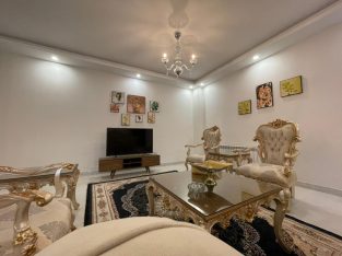 ساختمان نوساز بسیار شیک ، فول امکانات [اجاره یکجا]