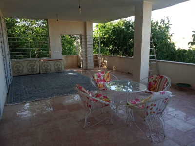 ویلا دو طبقه در باغ میوه در دماوند