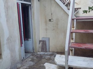 خانه ویلایی دو طبقه در کرج