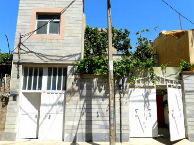 ویلایی دو واحد ۷۵متری با پارکینگ