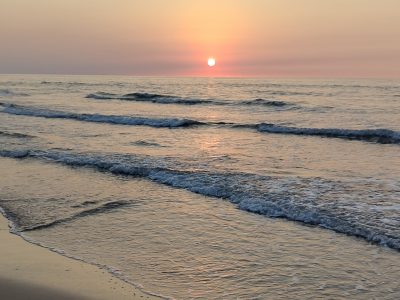 ۱۲۸ متر طبقه ۶ شخصی با دید و نور سه طرف محموداباد