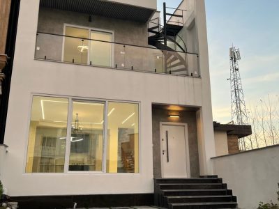 ویلا لوکس سنددار زیرقیمت مرکز شهر آمل